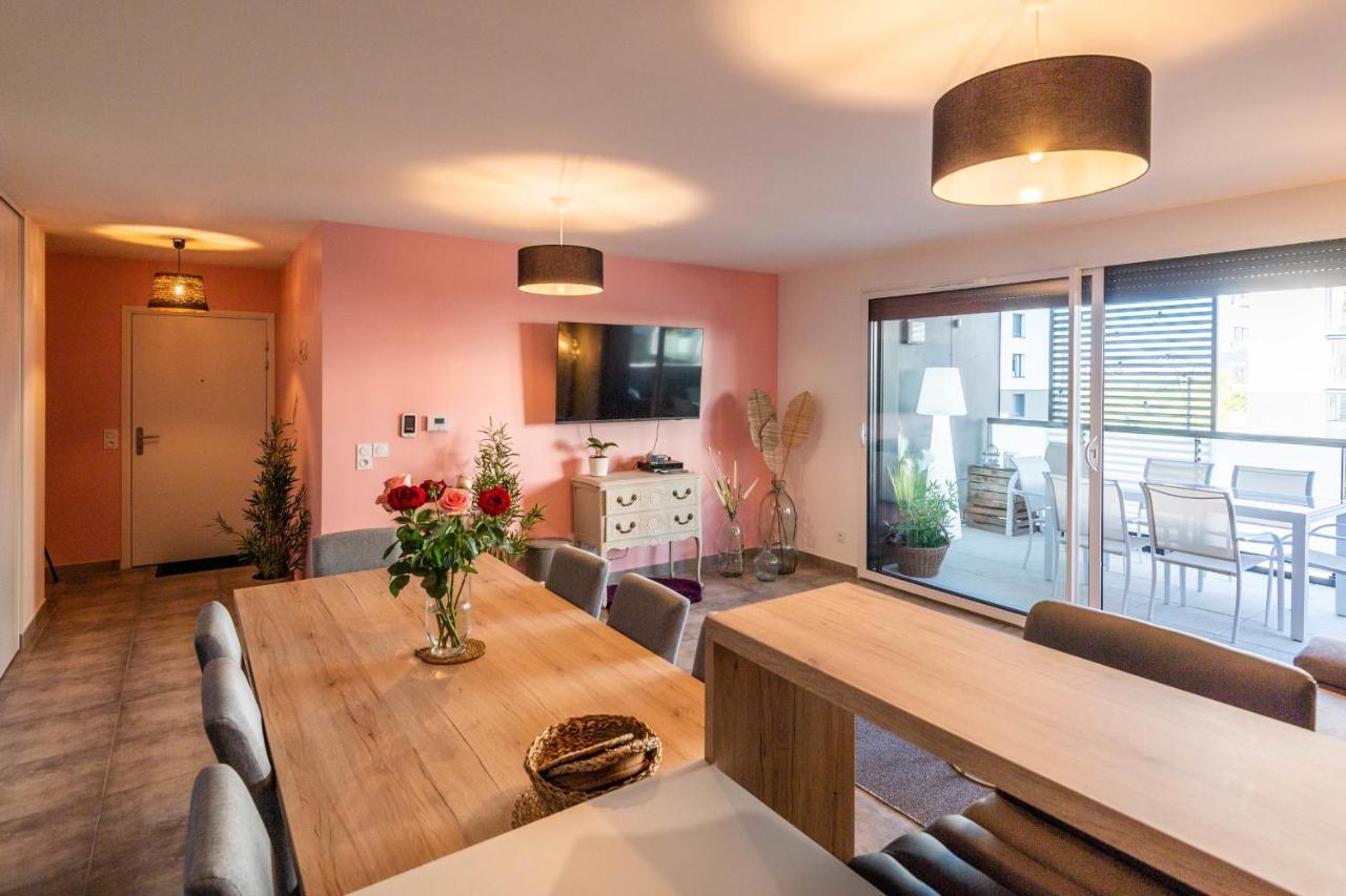 アヌシーVire Moulin Furnished Flatアパートメント エクステリア 写真